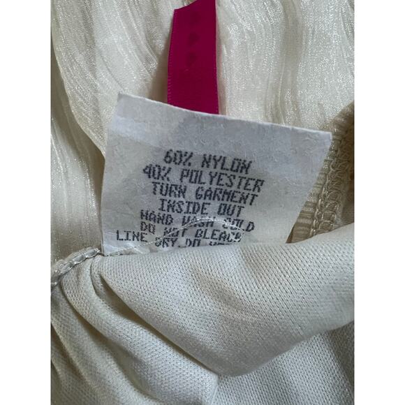 Y2K Heart Soul Cream Double Lined Scrunched Top With Roses Size M - Picture 5 of 5